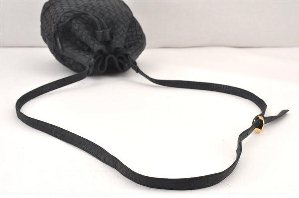 Authentic BOTTEGA VENETA Intrecciato Leather Shoulder Drawstring Bag Black 1986K