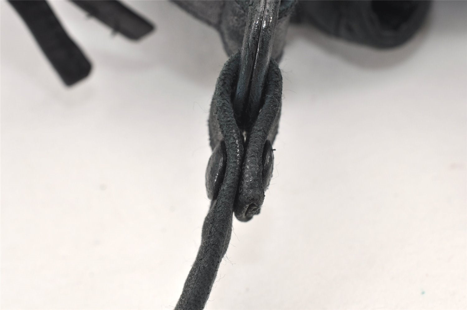 Authentic BOTTEGA VENETA Intrecciato Leather Shoulder Drawstring Bag Black 1986K