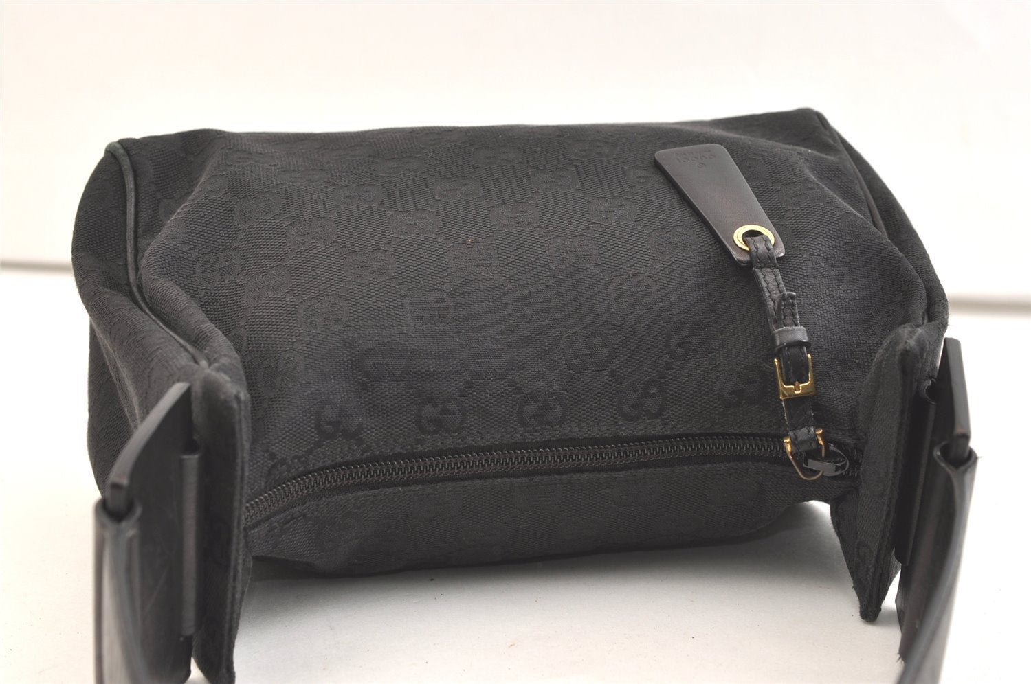 Authentic GUCCI Shoulder Hand Bag Purse GG Canvas Leather 92699 Black 1988K