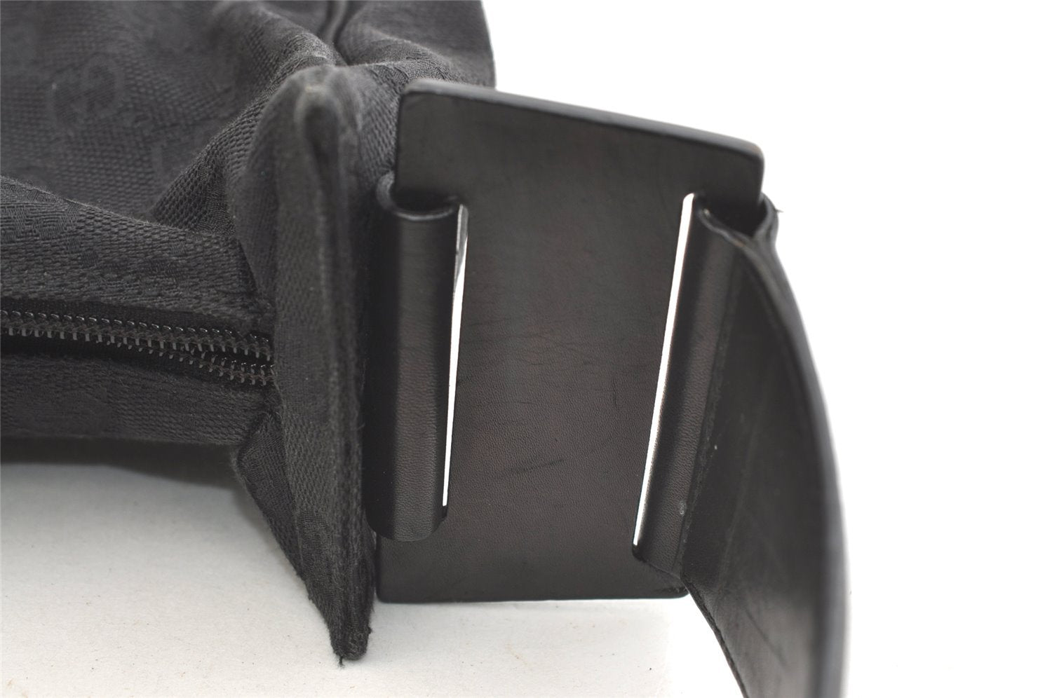 Authentic GUCCI Shoulder Hand Bag Purse GG Canvas Leather 92699 Black 1988K