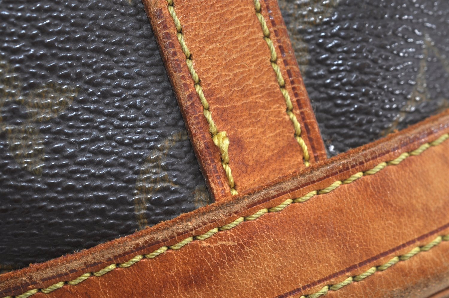 Authentic Louis Vuitton Monogram Bucket GM Shoulder Tote Bag M42236 LV 1990K