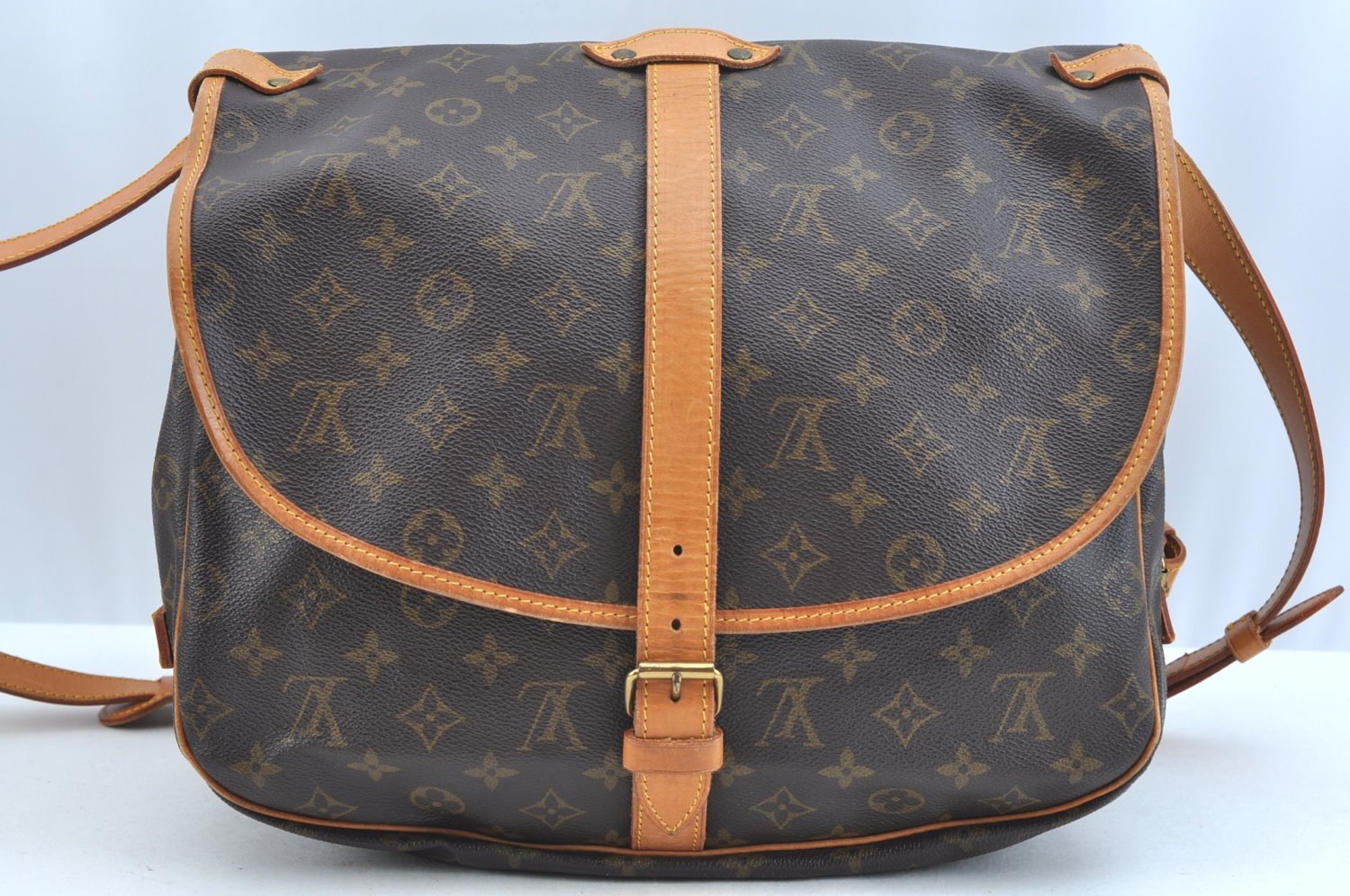Authentic Louis Vuitton Monogram Saumur 35 Shoulder Cross Bag M42254 LV 1991J