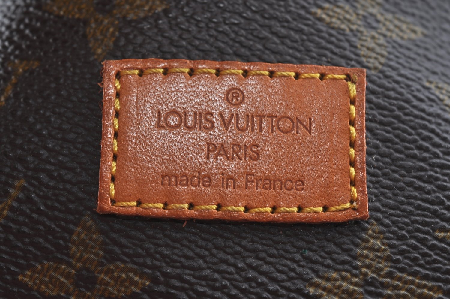 Authentic Louis Vuitton Monogram Saumur 35 Shoulder Cross Bag M42254 LV 1991J