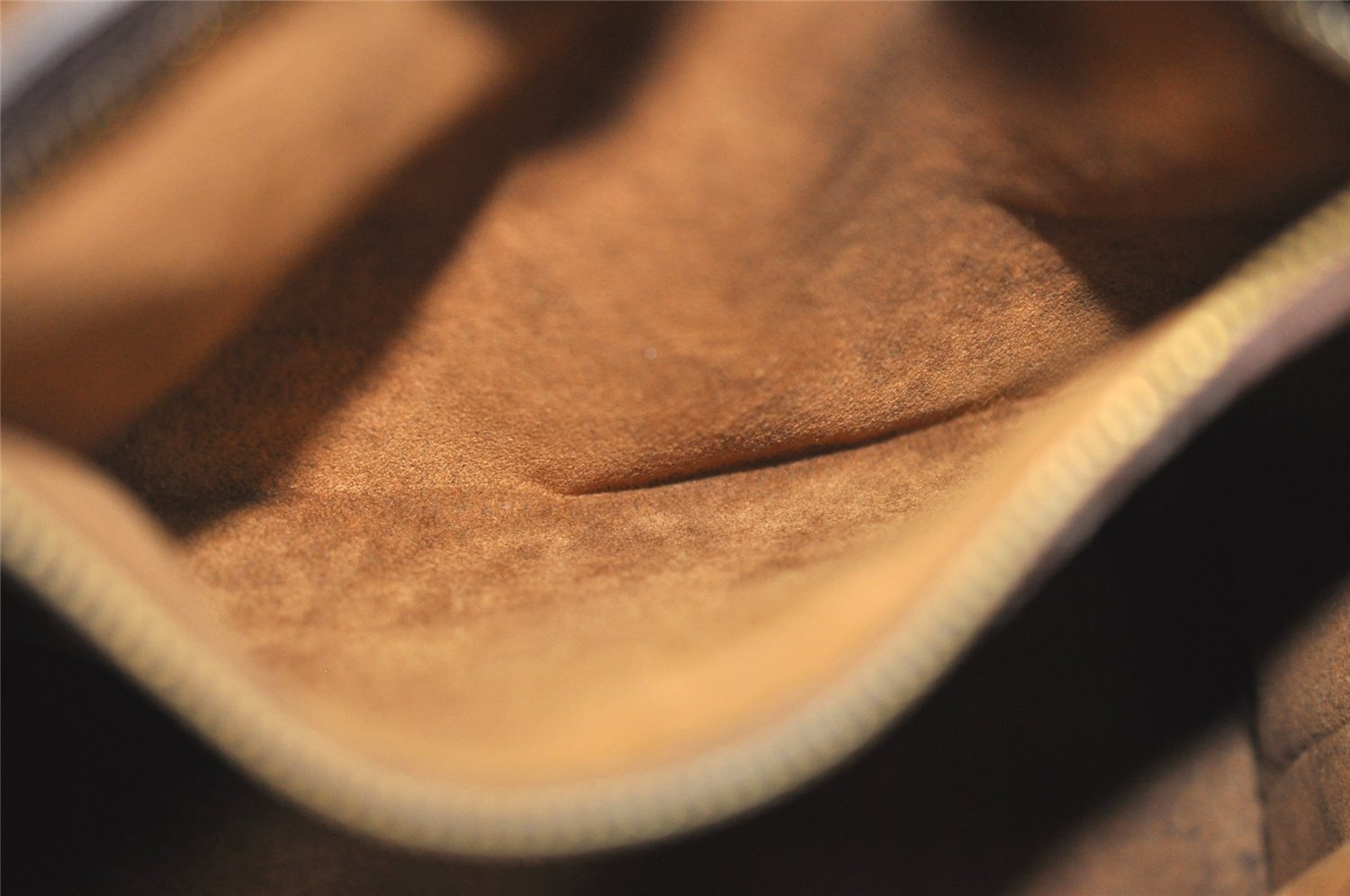 Authentic Louis Vuitton Damier Marais Bucket Shoulder Tote Bag N42240 LV 1994I