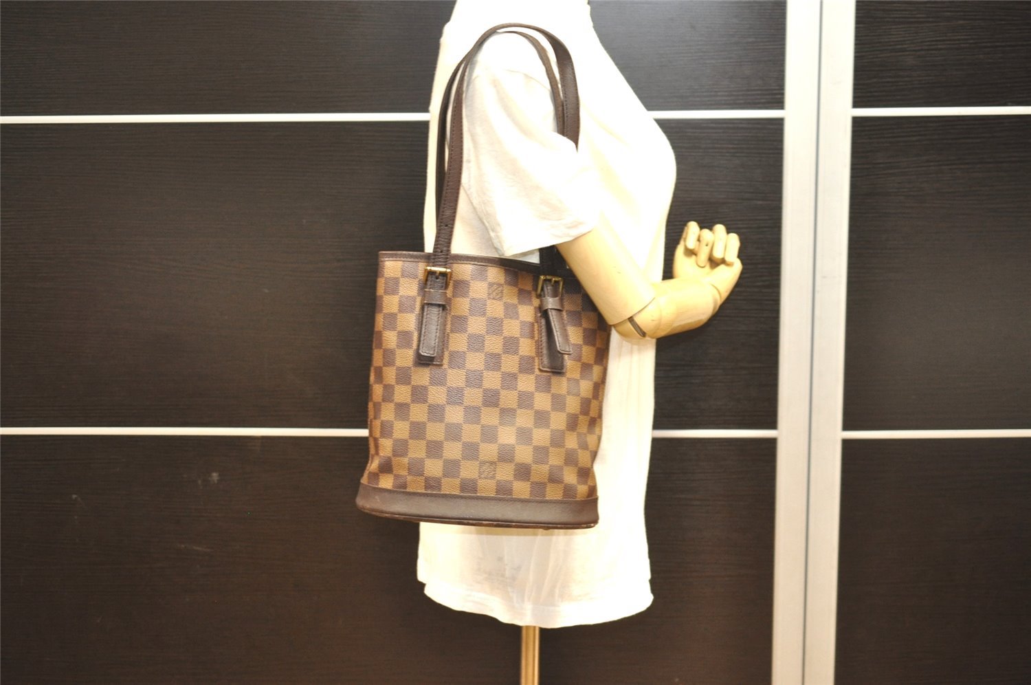 Authentic Louis Vuitton Damier Marais Bucket Shoulder Tote Bag N42240 LV 1994I