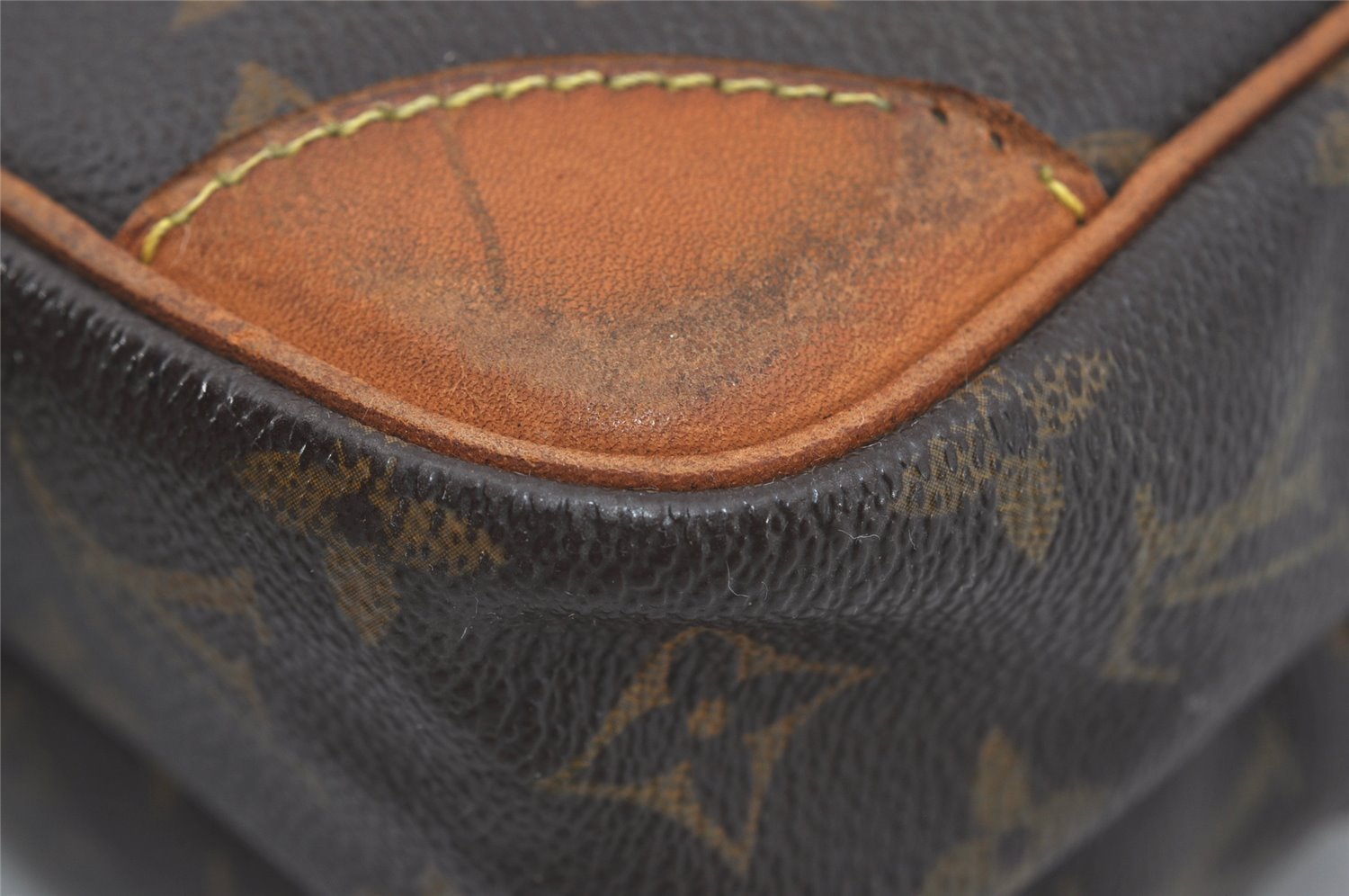 Authentic Louis Vuitton Monogram Amazone Shoulder Cross Body Bag M45236 LV 1999I