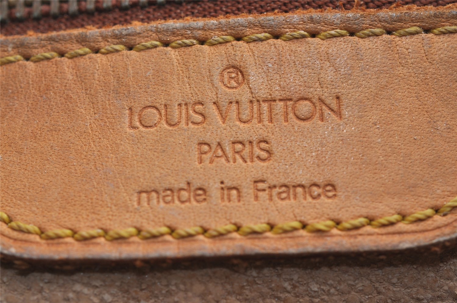 Authentic Louis Vuitton Monogram Bucket GM Shoulder Tote Bag M42236 Junk 1999J