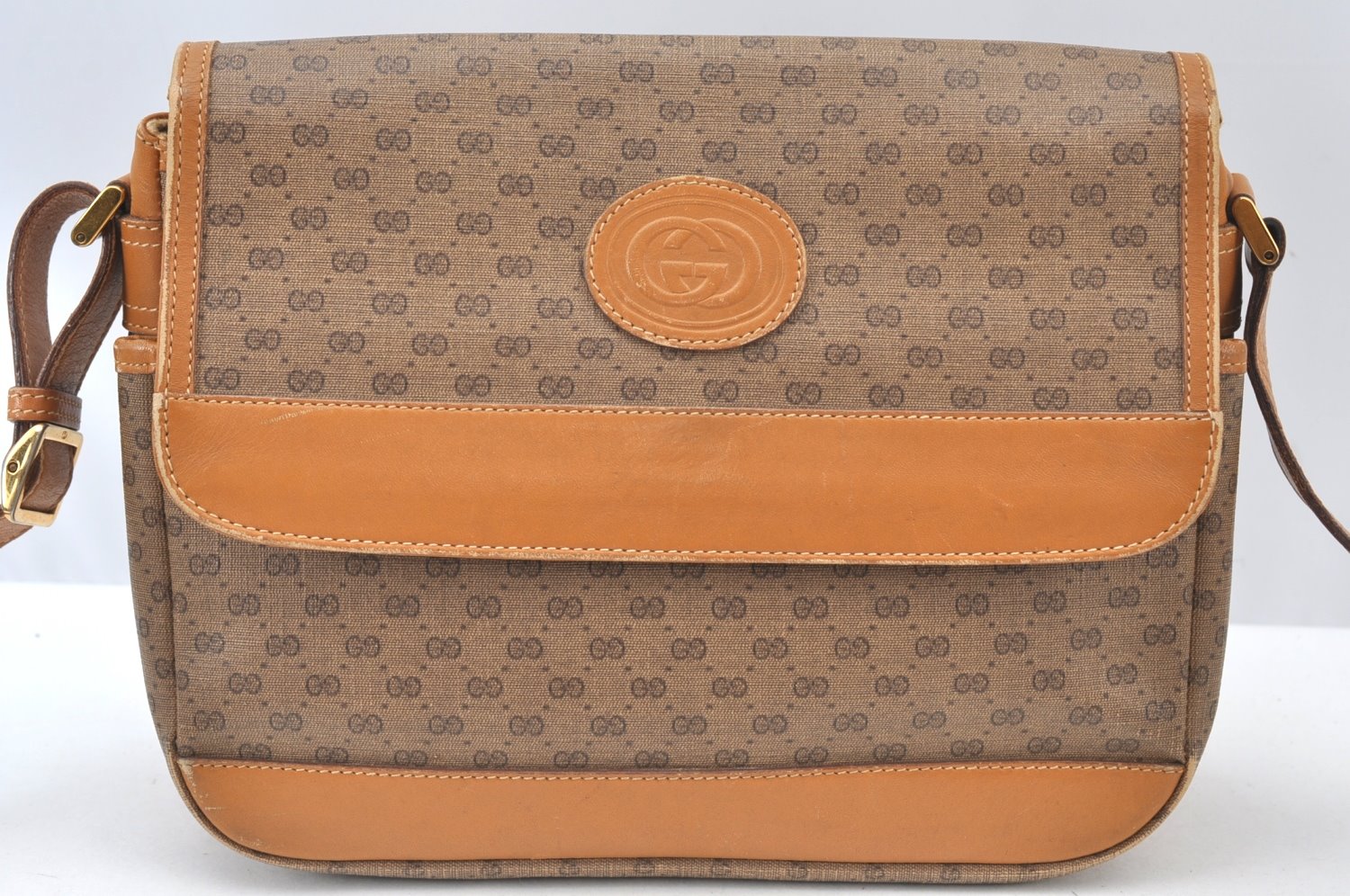 Authentic GUCCI Micro GG PVC Leather Shoulder Cross Body Bag Purse Brown 2003H