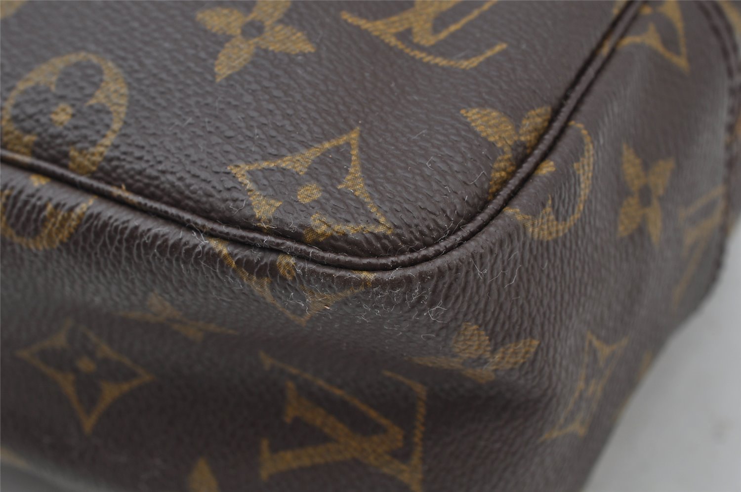 Auth Louis Vuitton Monogram Trousse Toilette 28 Clutch Bag M47522 Junk 2005J