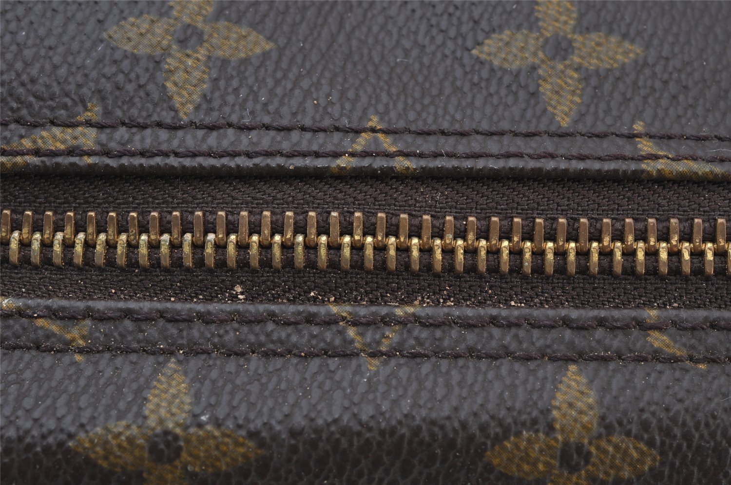 Auth Louis Vuitton Monogram Trousse Toilette 28 Clutch Bag M47522 Junk 2005J