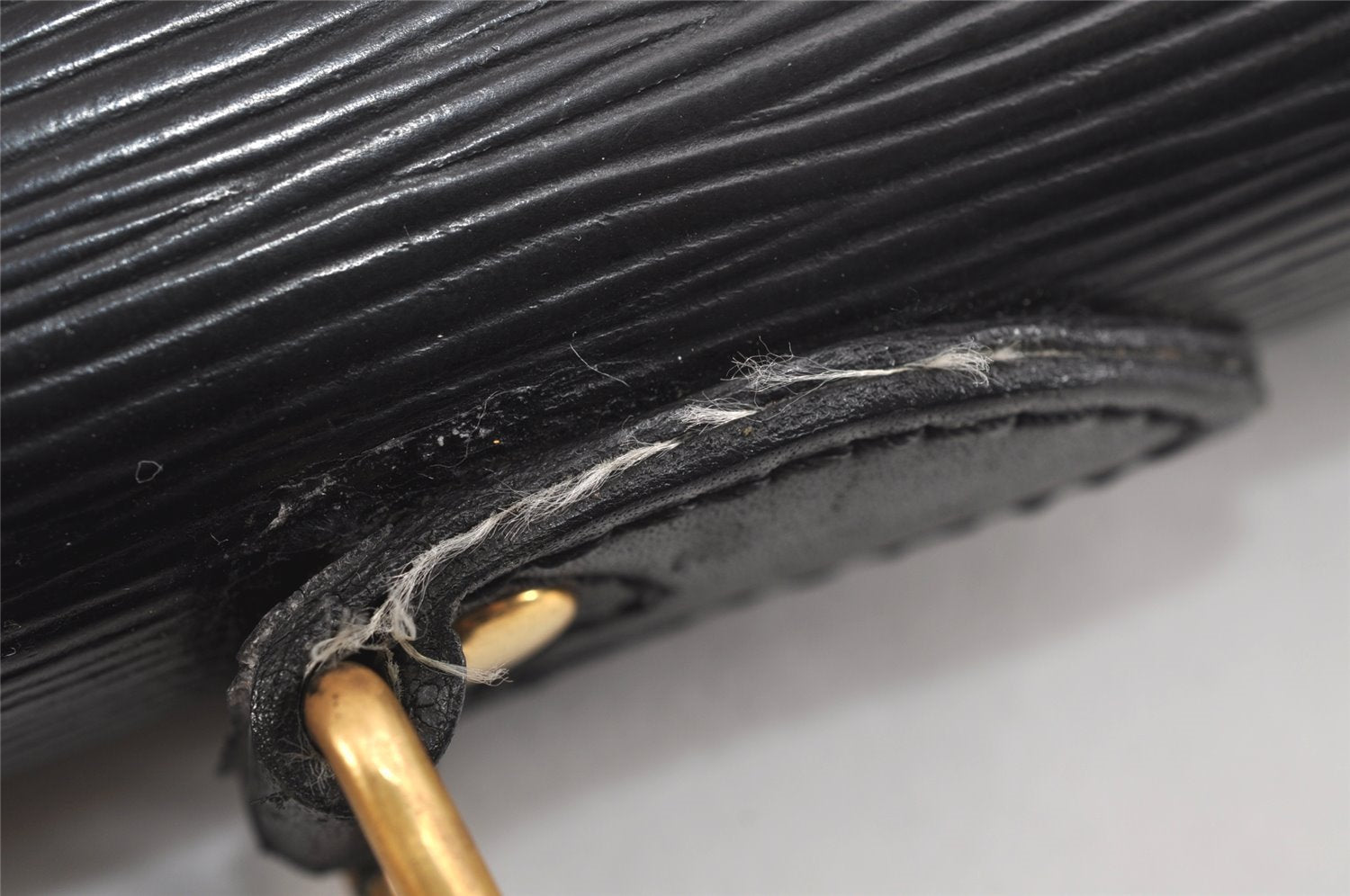 Authentic Louis Vuitton Epi Serviette Conseiller Briefcase Black M54422 LV 2006J