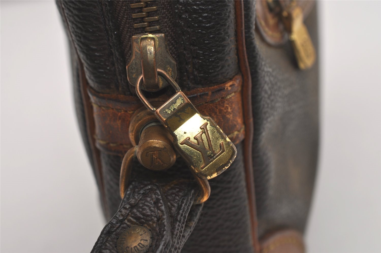 Authentic Louis Vuitton Monogram Marly Dragonne GM M51825 Clutch Hand Bag 2007J