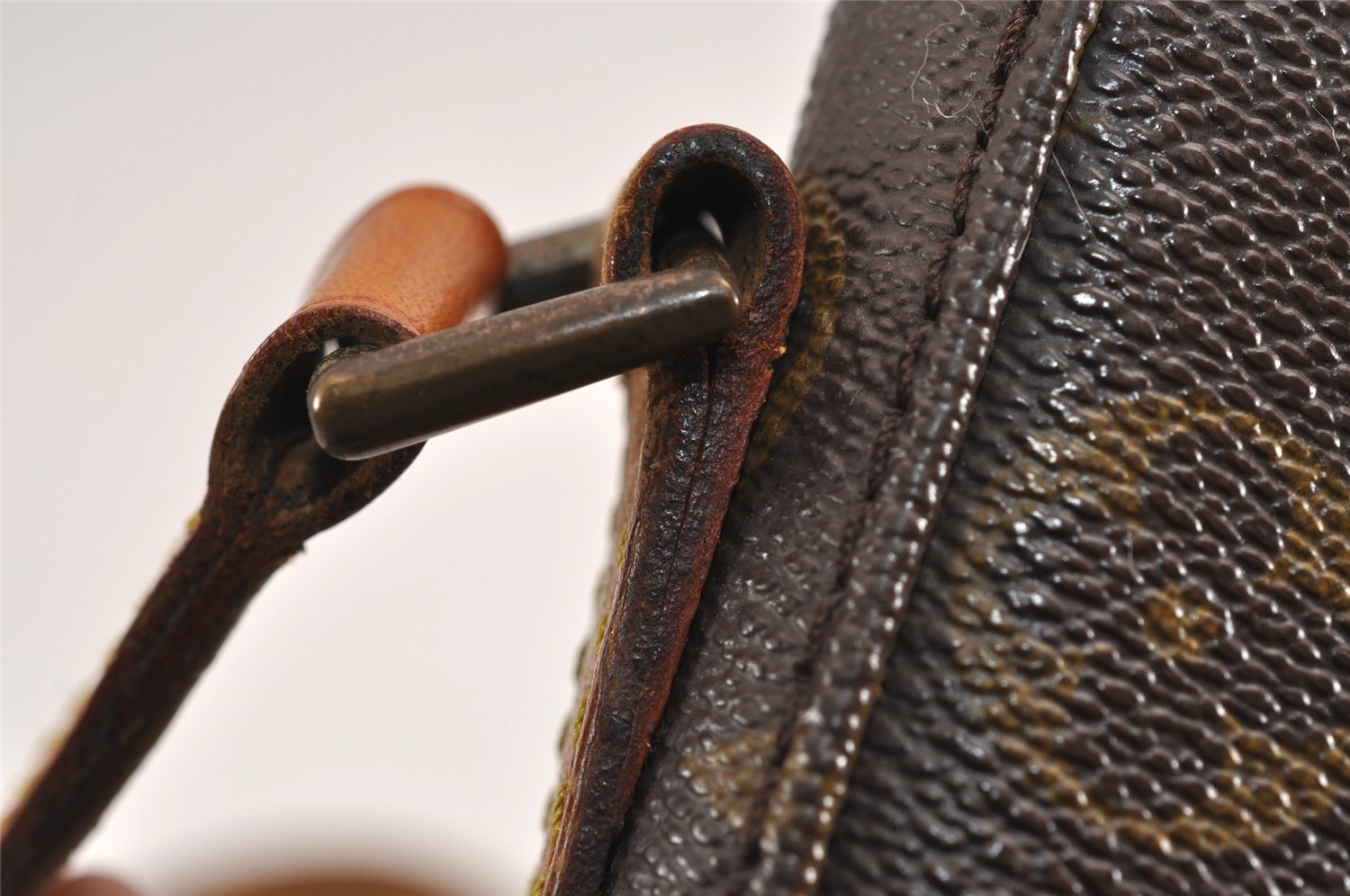 Authentic Louis Vuitton Monogram Chantilly PM Shoulder Cross Bag M51234 LV 2009J