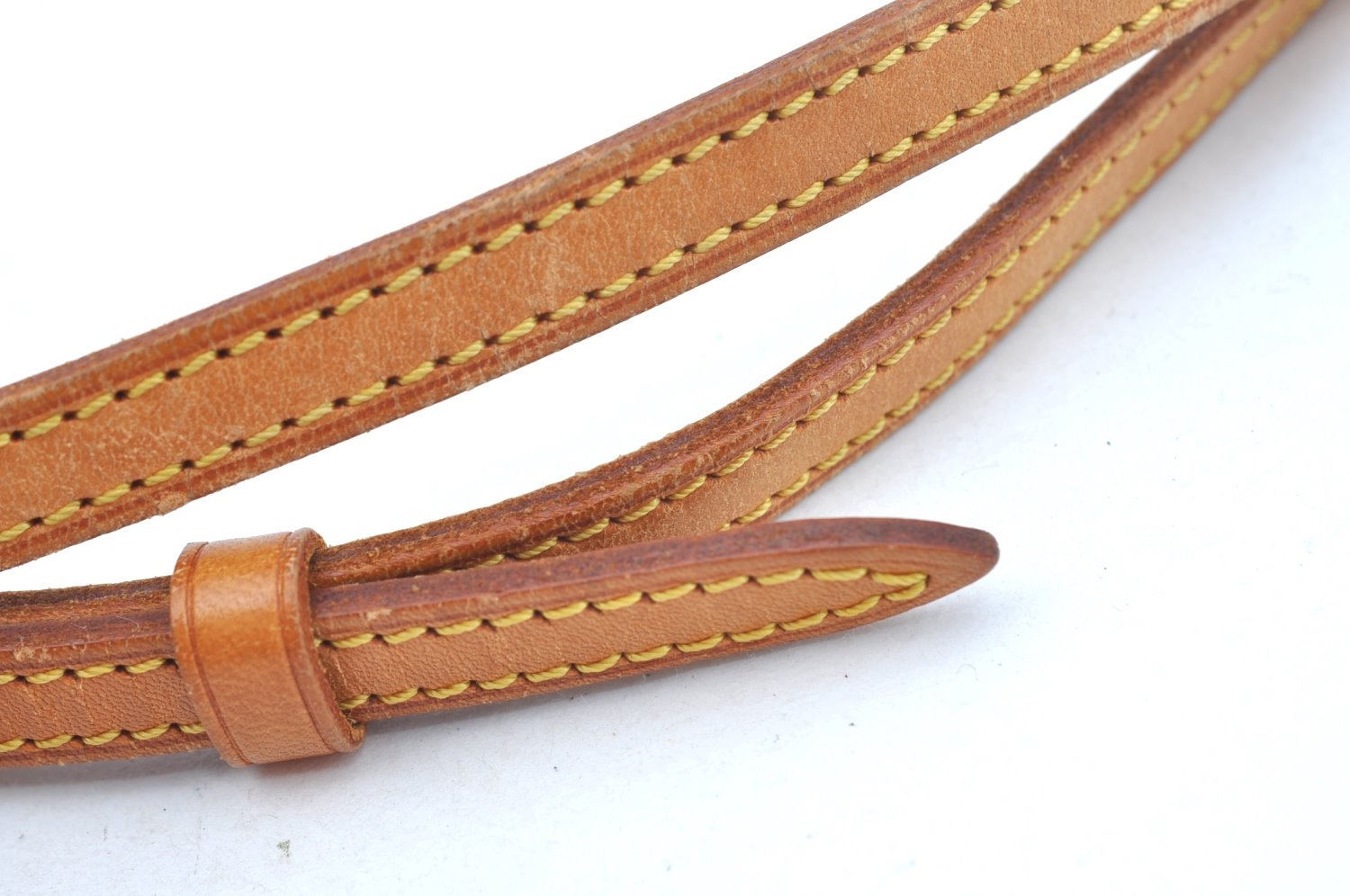 Authentic Louis Vuitton Leather Shoulder Strap Beige 39