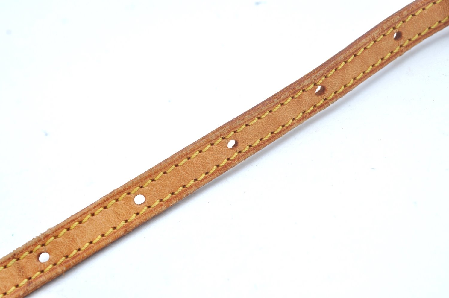 Authentic Louis Vuitton Leather Shoulder Strap Beige 39