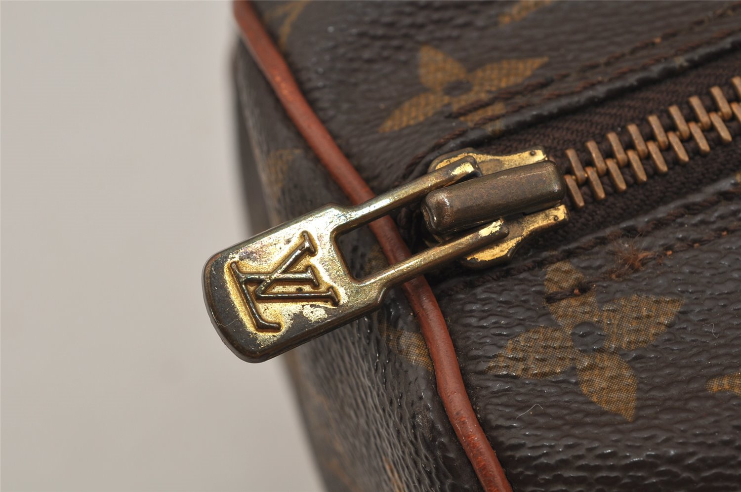 Authentic Louis Vuitton Monogram Papillon 30 Hand Bag Old Model LV 2020J