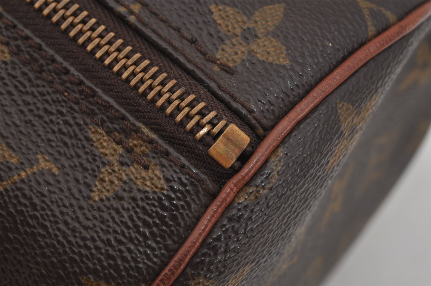 Authentic Louis Vuitton Monogram Papillon 30 Hand Bag Old Model LV 2020J