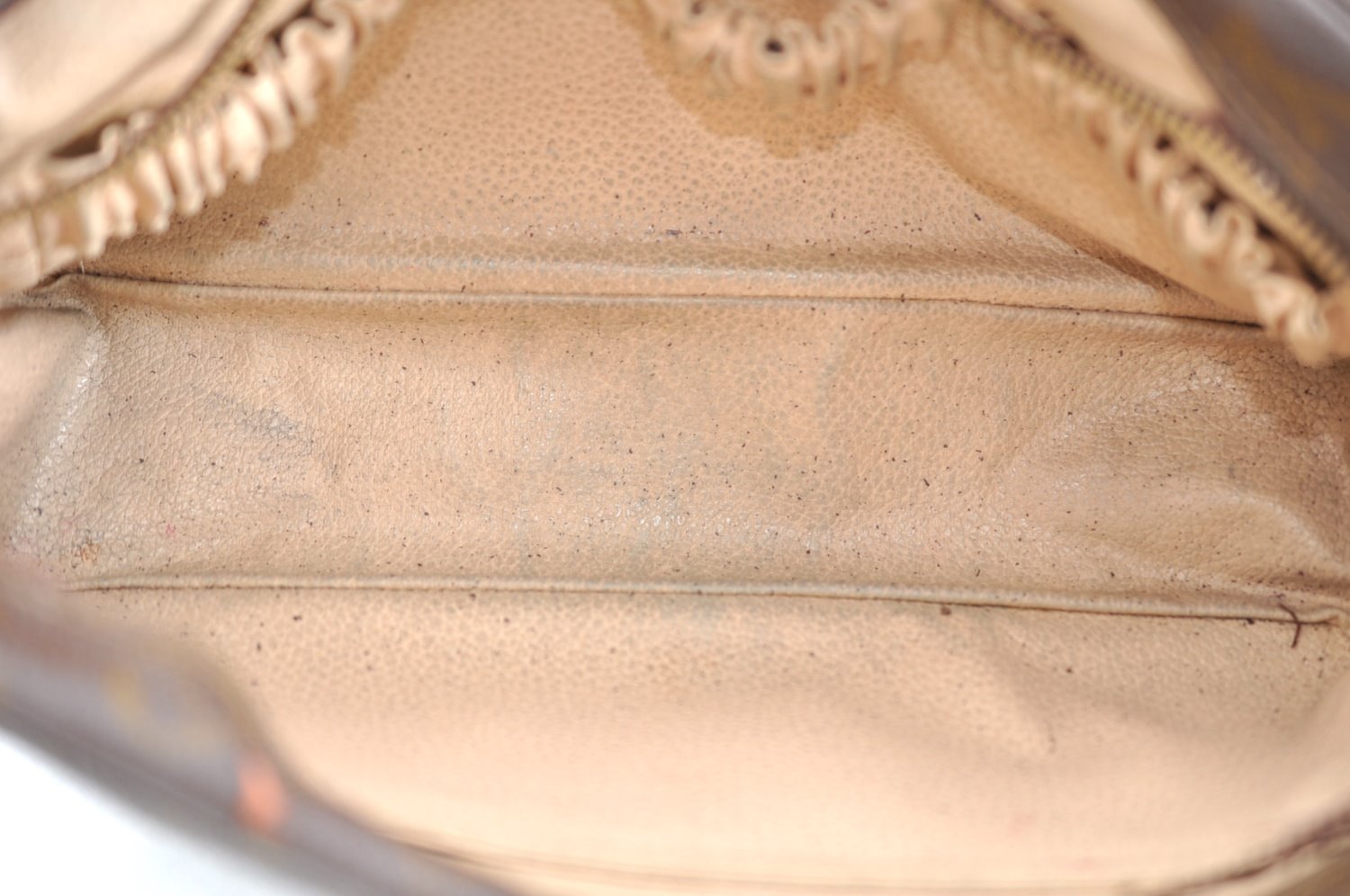 Auth Louis Vuitton Monogram Trousse Toilette 28 Clutch Bag Old Model Junk 2024J