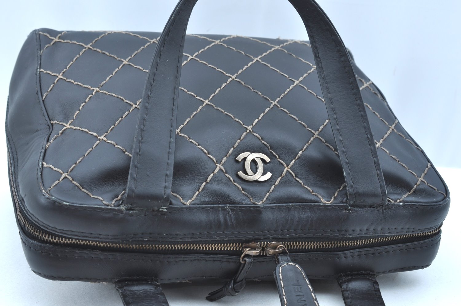 Authentic CHANEL Wild Stitch Matelasse Calf Skin Shoulder Hand Bag Black 2028H