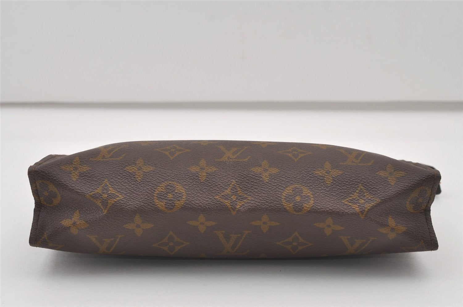 Auth Louis Vuitton Monogram Poche Toilette 26 Cosmetics Pouch Old Model LV 2034J