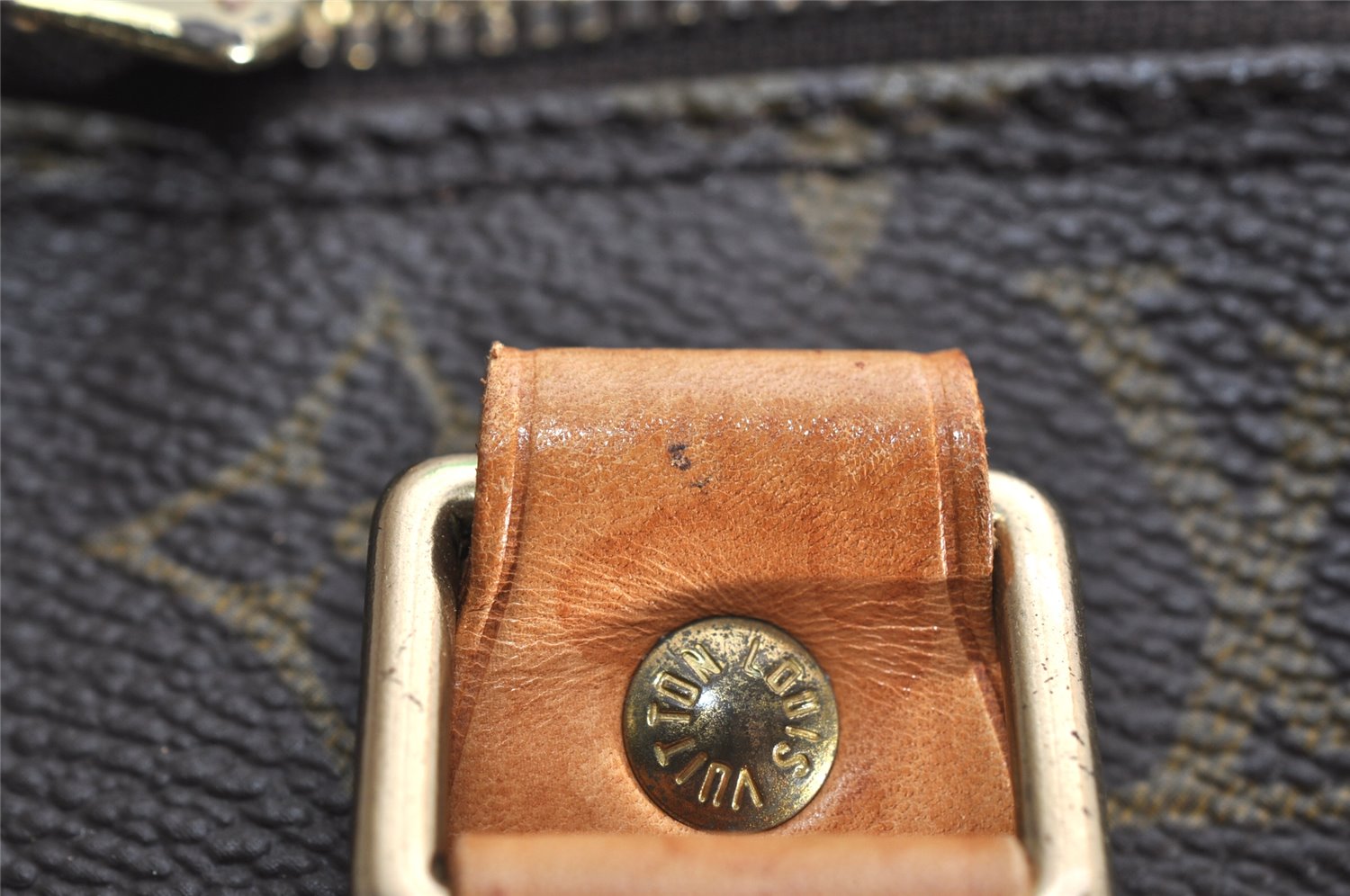 Authentic Louis Vuitton Monogram Alma Hand Bag Purse M51130 LV 2034K