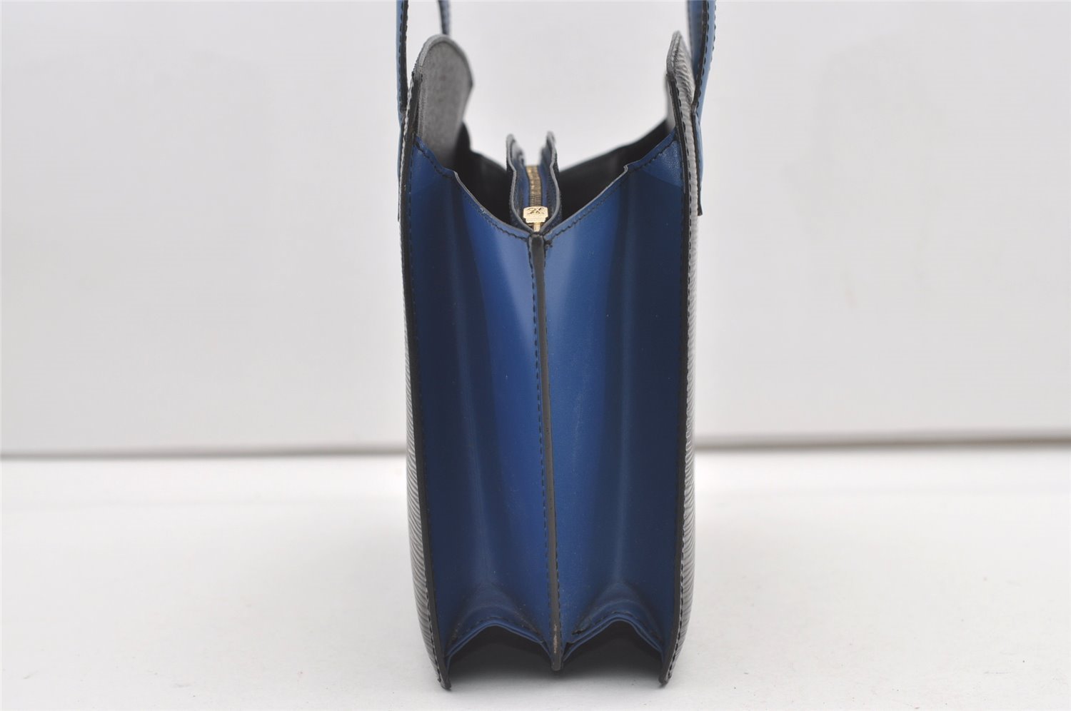 Authentic Louis Vuitton Epi Varenne Bi-color Hand Bag Black Blue M52385 LV 2038J