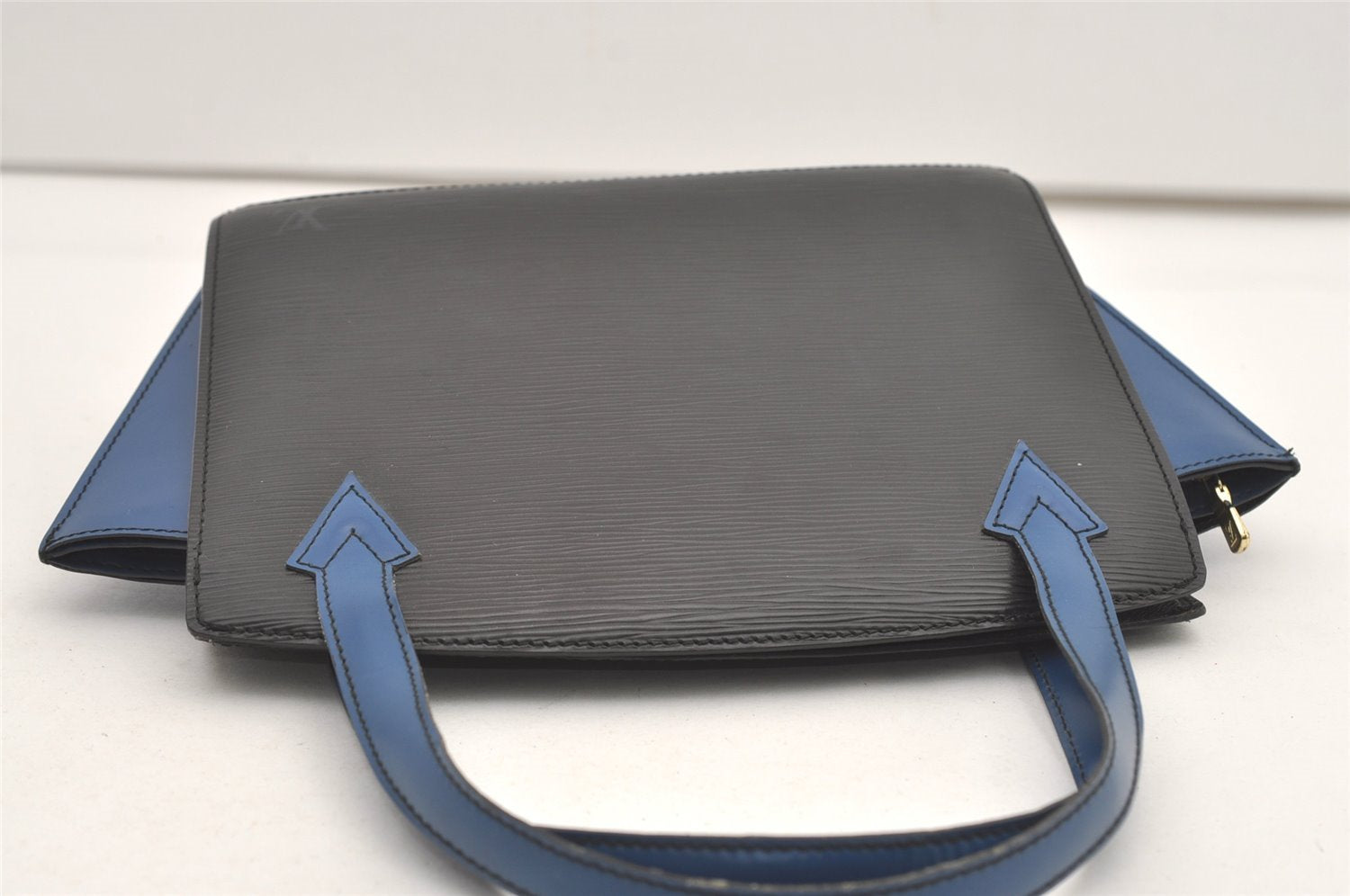 Authentic Louis Vuitton Epi Varenne Bi-color Hand Bag Black Blue M52385 LV 2038J