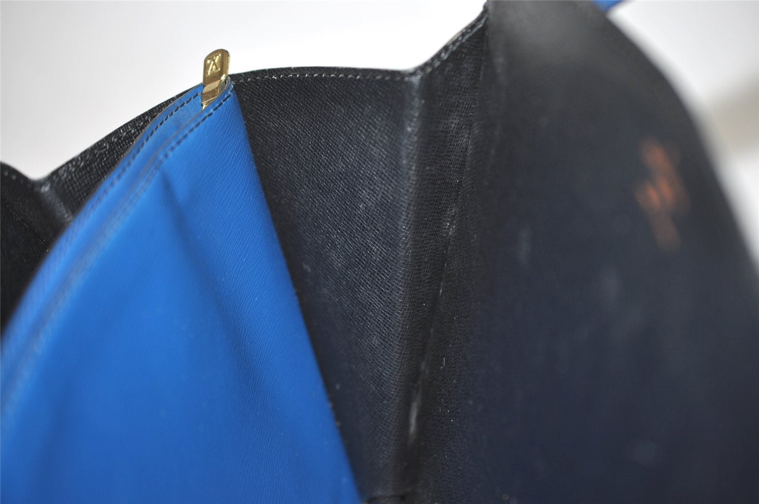 Authentic Louis Vuitton Epi Varenne Bi-color Hand Bag Black Blue M52385 LV 2038J