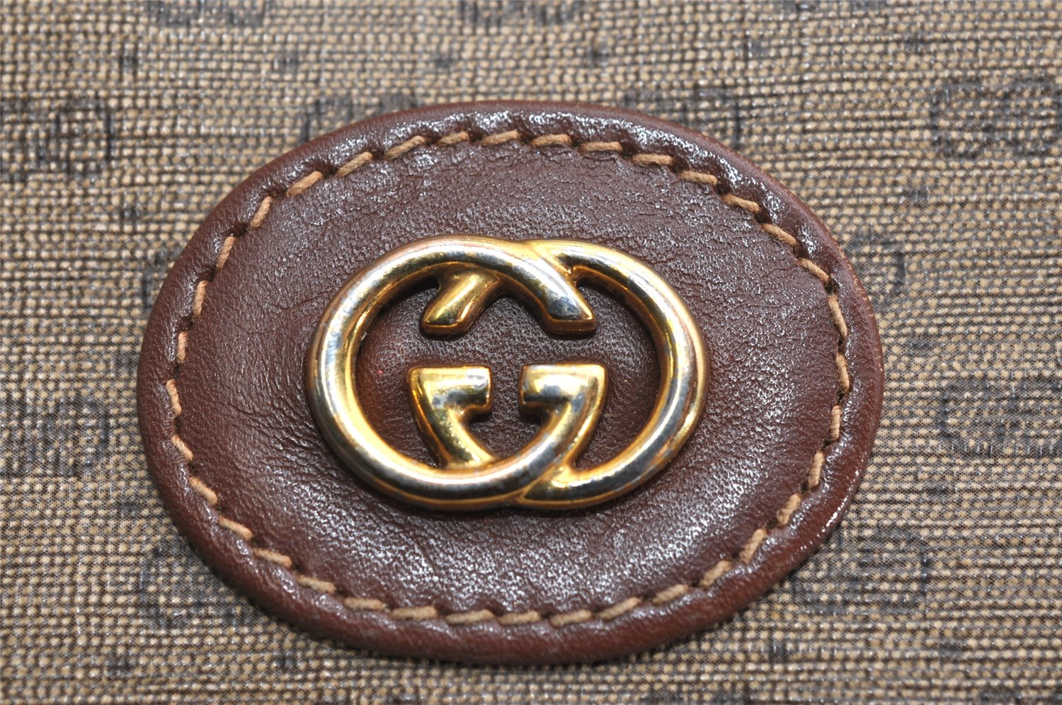 Authentic GUCCI Micro GG PVC Leather Shoulder Cross Body Bag Purse Brown 2038K