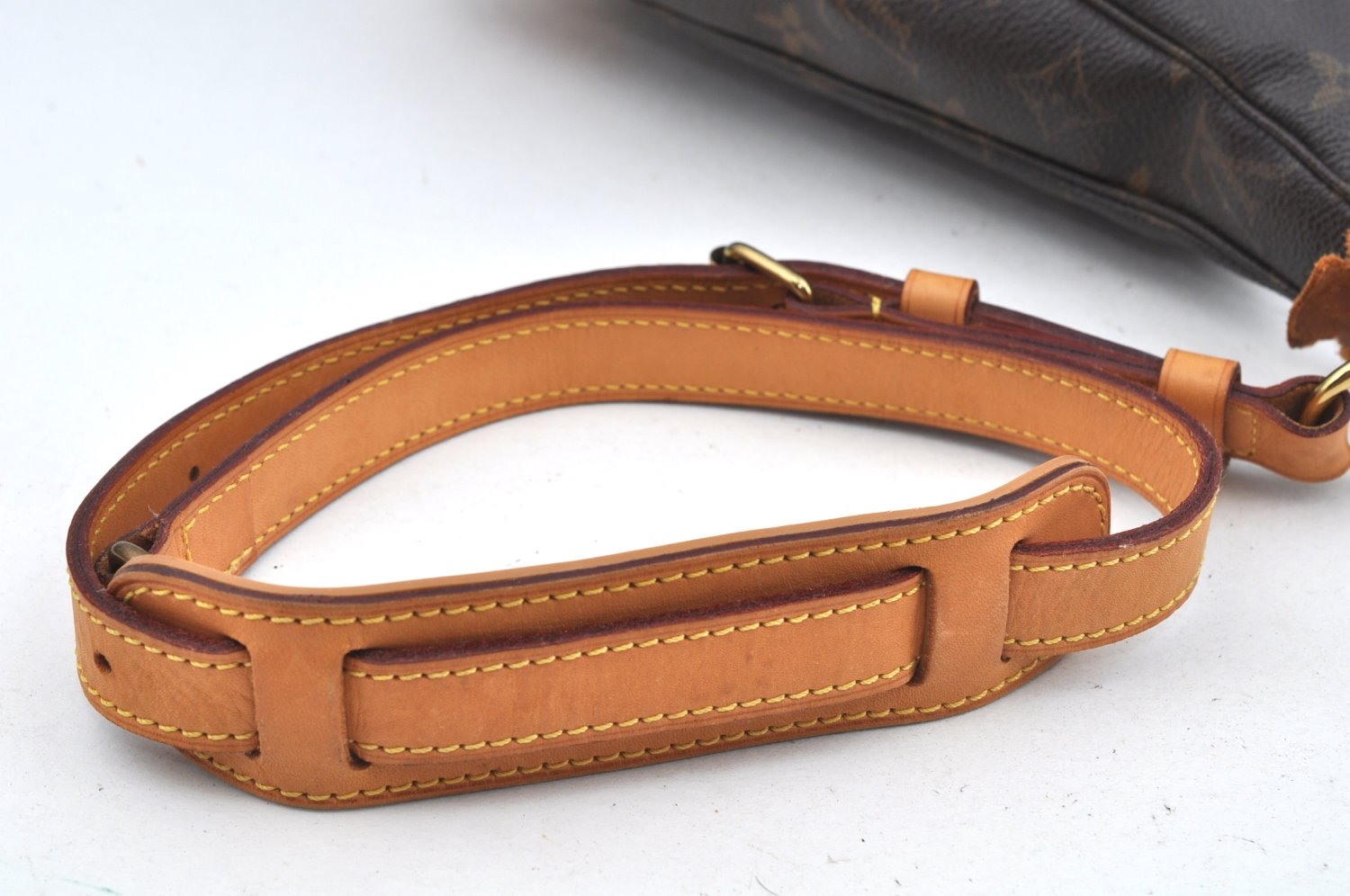 Authentic Louis Vuitton Monogram Boulogne 30 Shoulder Bag M52165 Junk 2039J