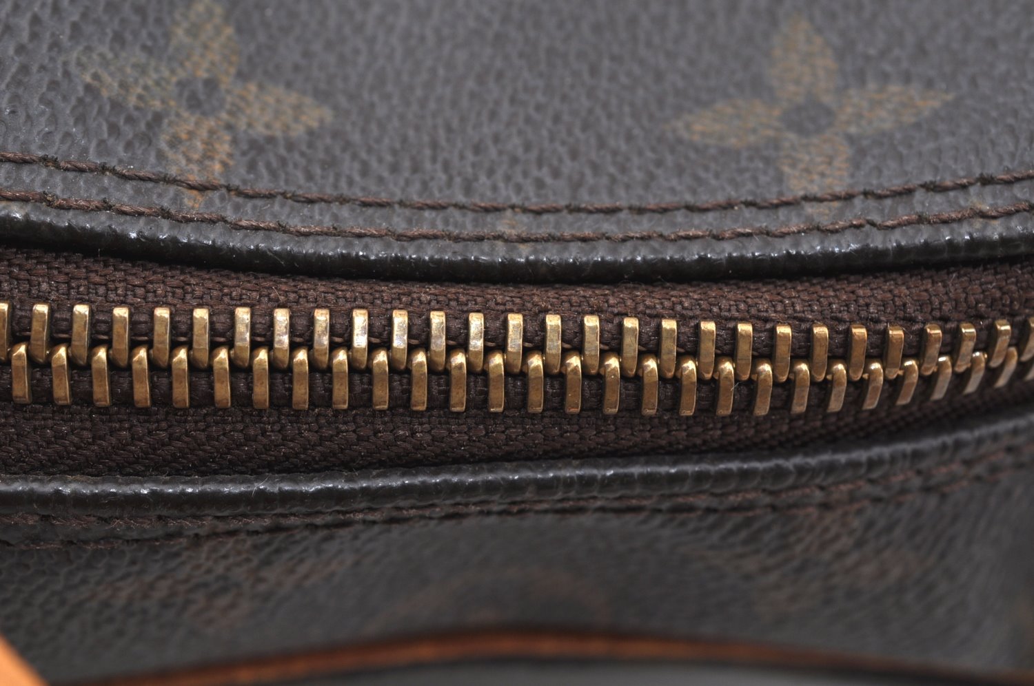 Authentic Louis Vuitton Monogram Boulogne 30 Shoulder Bag M52165 Junk 2039J