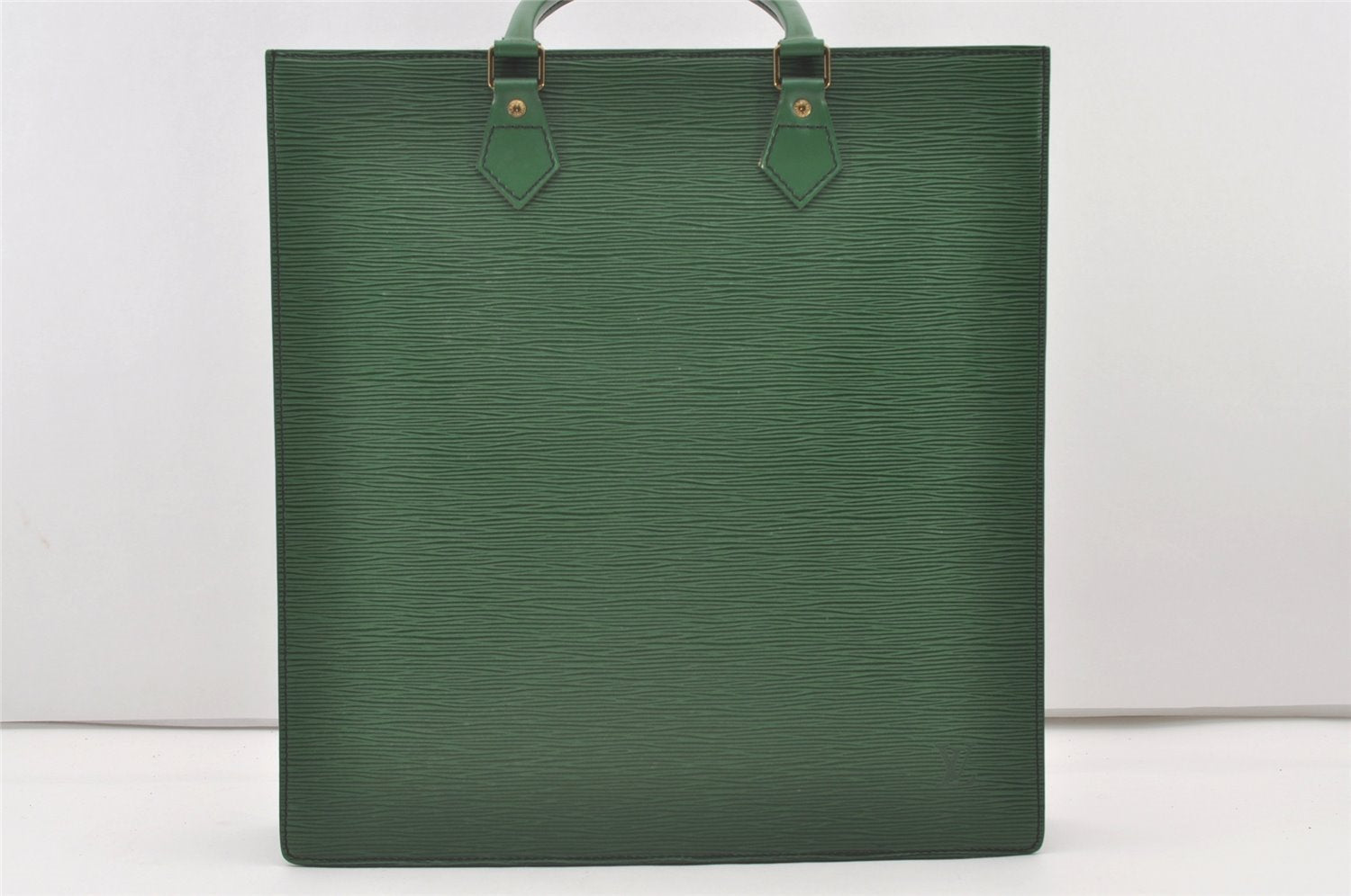 Authentic Louis Vuitton Epi Leather Sac Plat Hand Bag M52074 Green LV 2040J