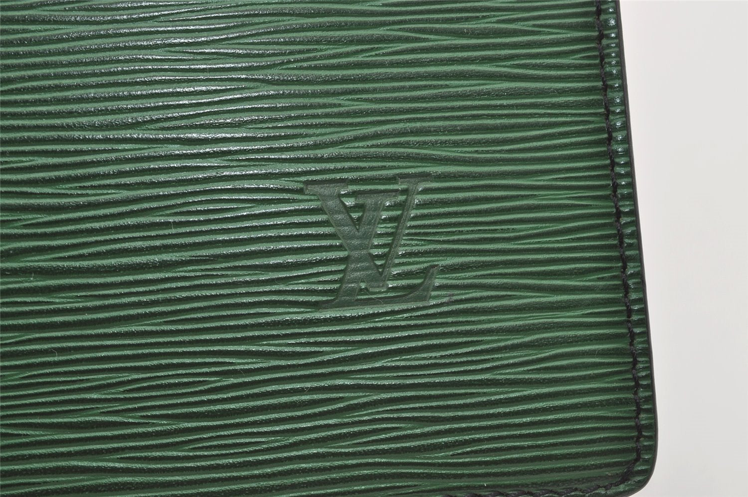 Authentic Louis Vuitton Epi Leather Sac Plat Hand Bag M52074 Green LV 2040J