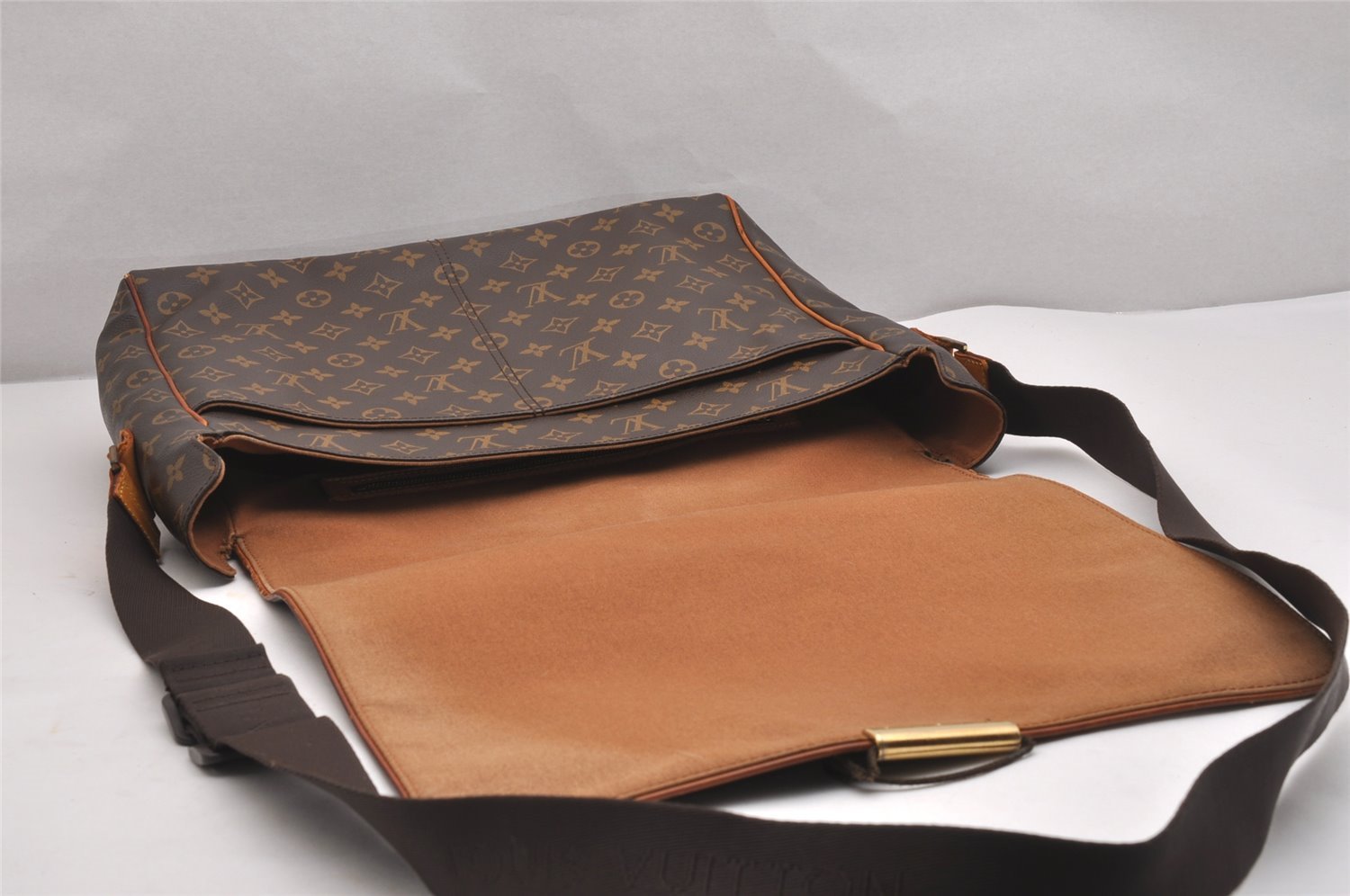 Authentic Louis Vuitton Monogram Abbesses Shoulder Bag M45257 LV 2041I