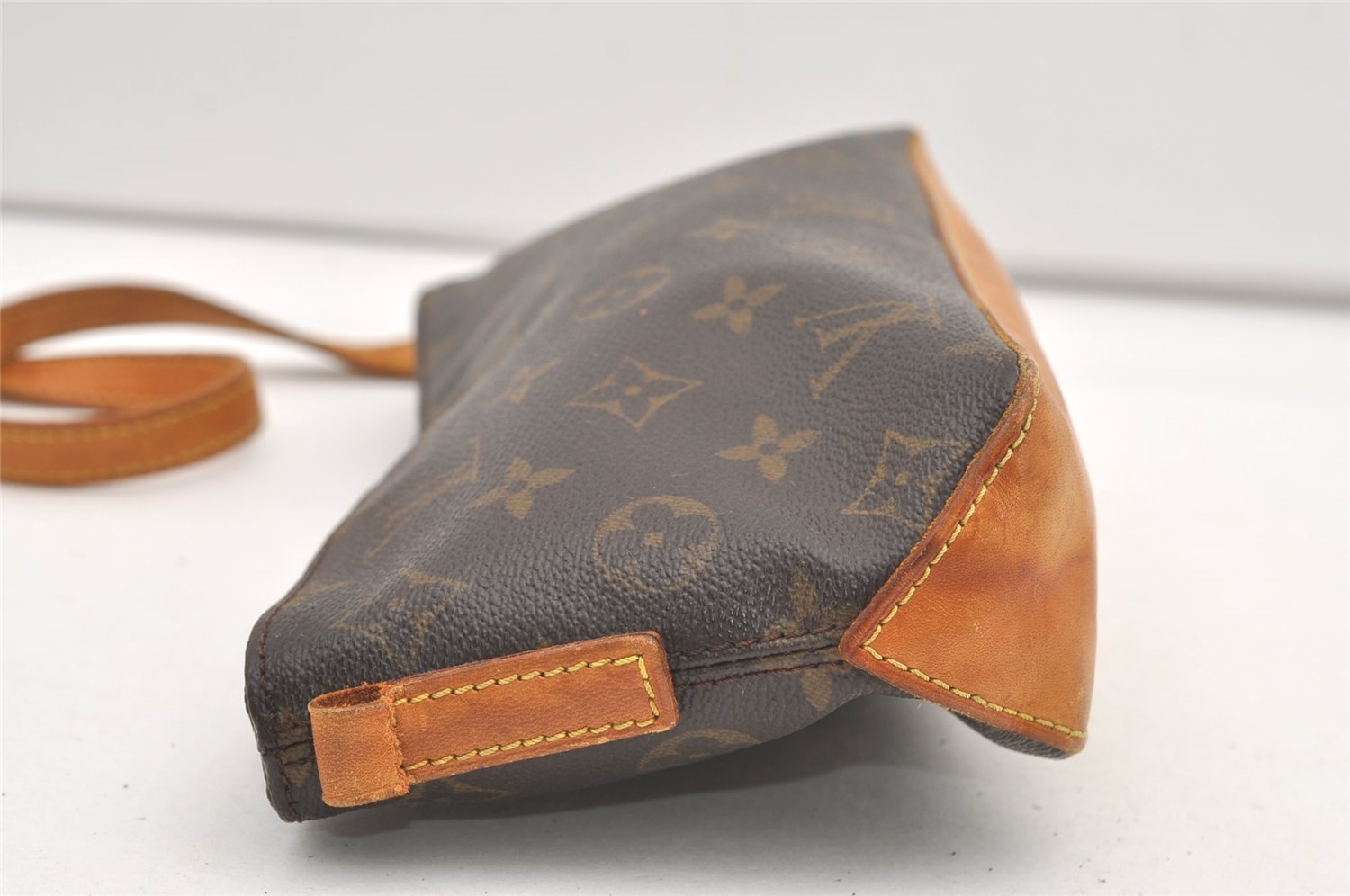 Authentic Louis Vuitton Monogram Trotteur Shoulder Cross Bag M51240 Junk 2041J