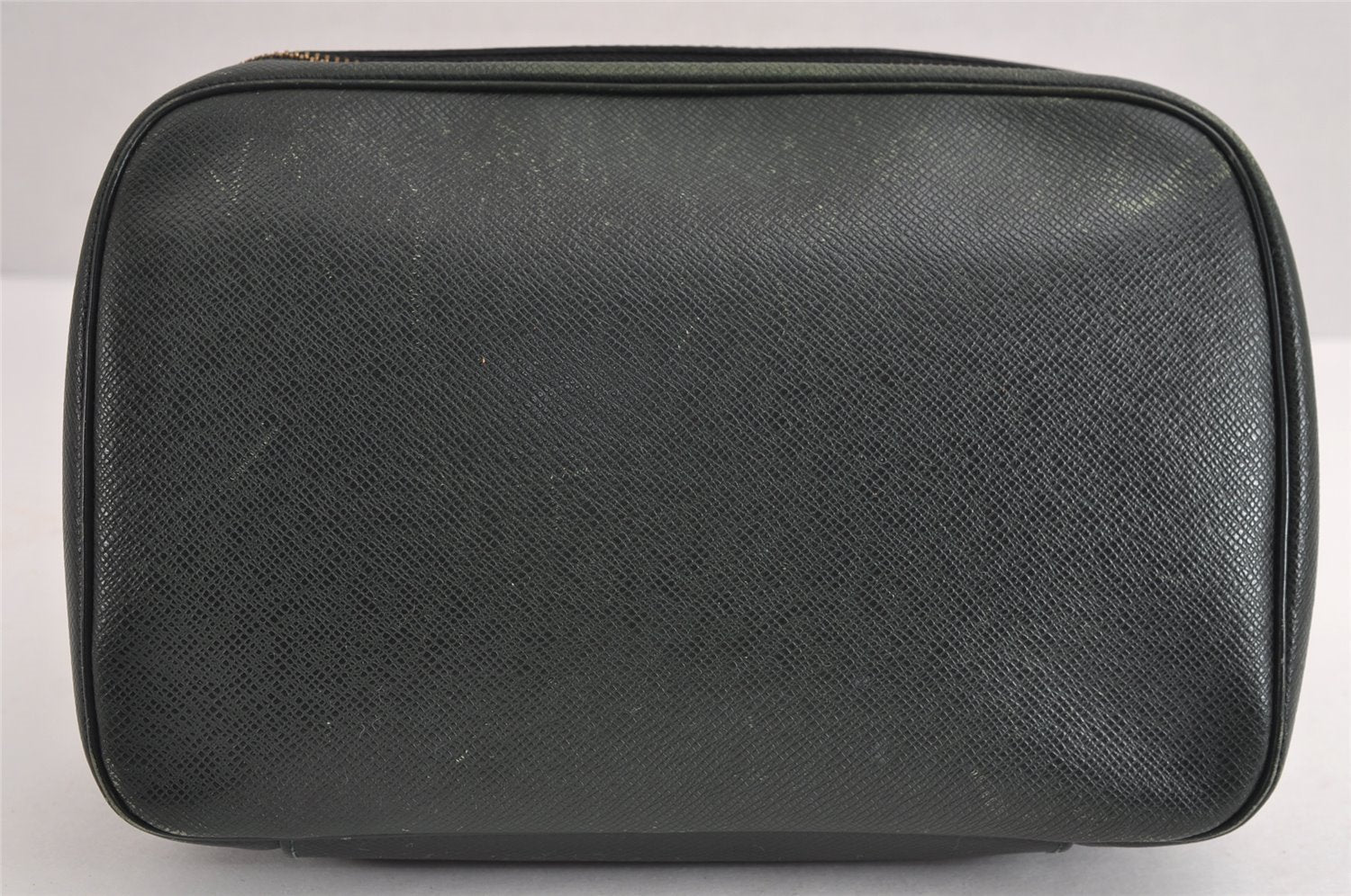 Auth Louis Vuitton Taiga Trousse Toilette GM Clutch Bag Green M30214 Junk 2043J