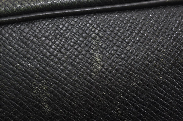 Auth Louis Vuitton Taiga Trousse Toilette GM Clutch Bag Green M30214 Junk 2043J