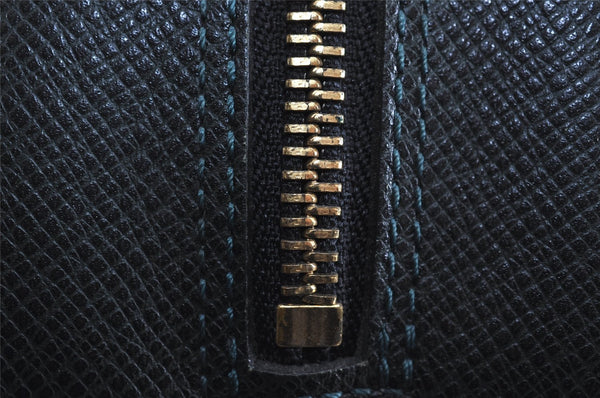 Auth Louis Vuitton Taiga Trousse Toilette GM Clutch Bag Green M30214 Junk 2043J