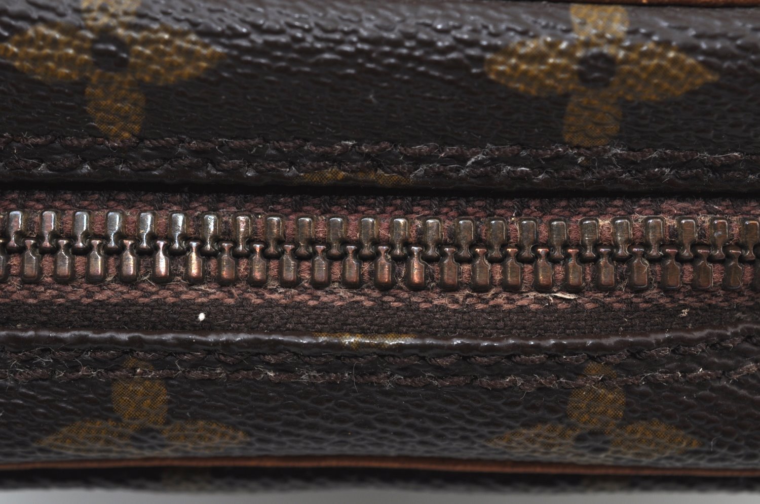 Authentic Louis Vuitton Monogram Danube Shoulder Cross Body Bag M45266 LV 2045I