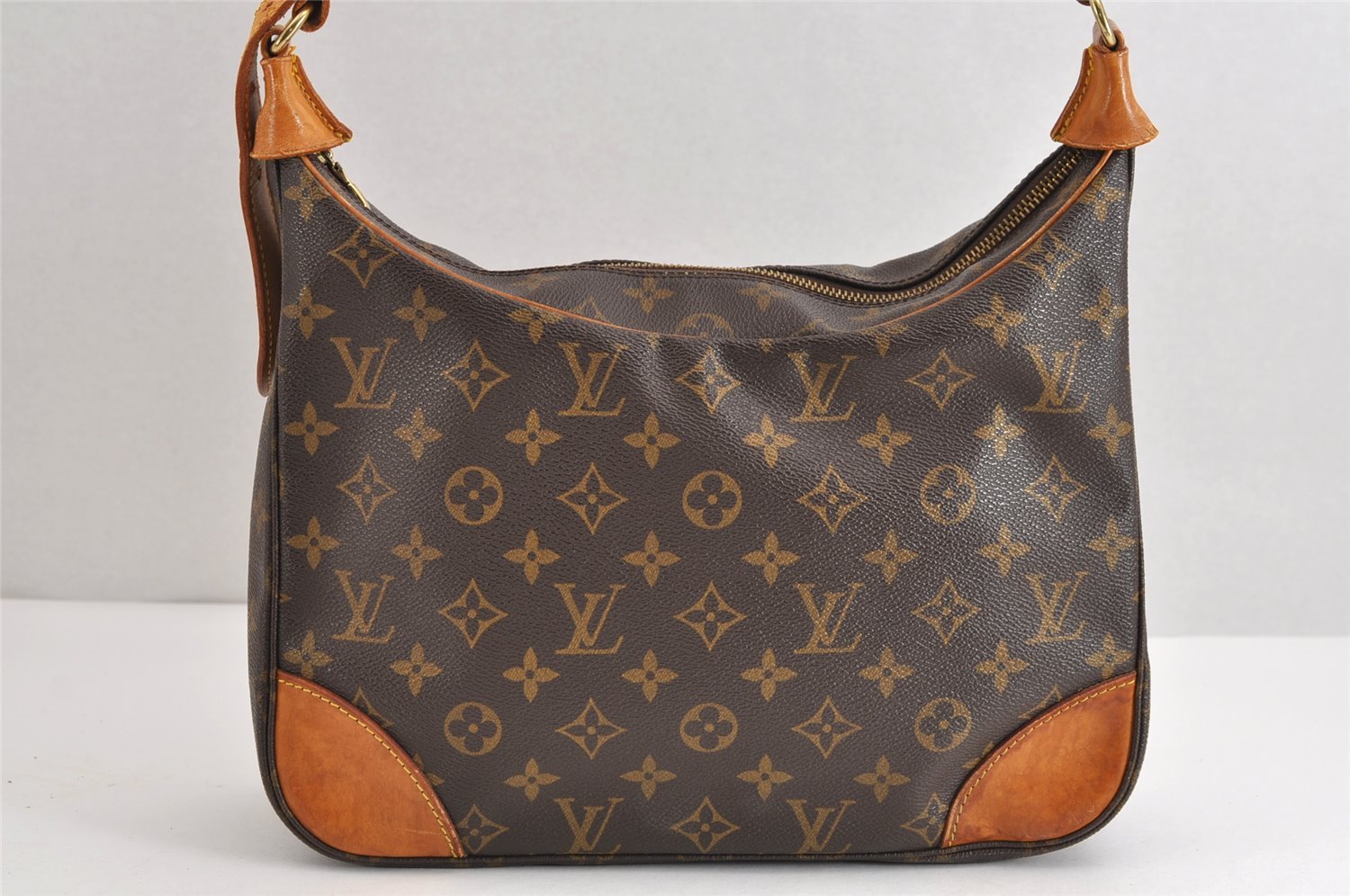 Authentic Louis Vuitton Monogram Boulogne 30 Shoulder Cross Bag M52165 LV 2045J