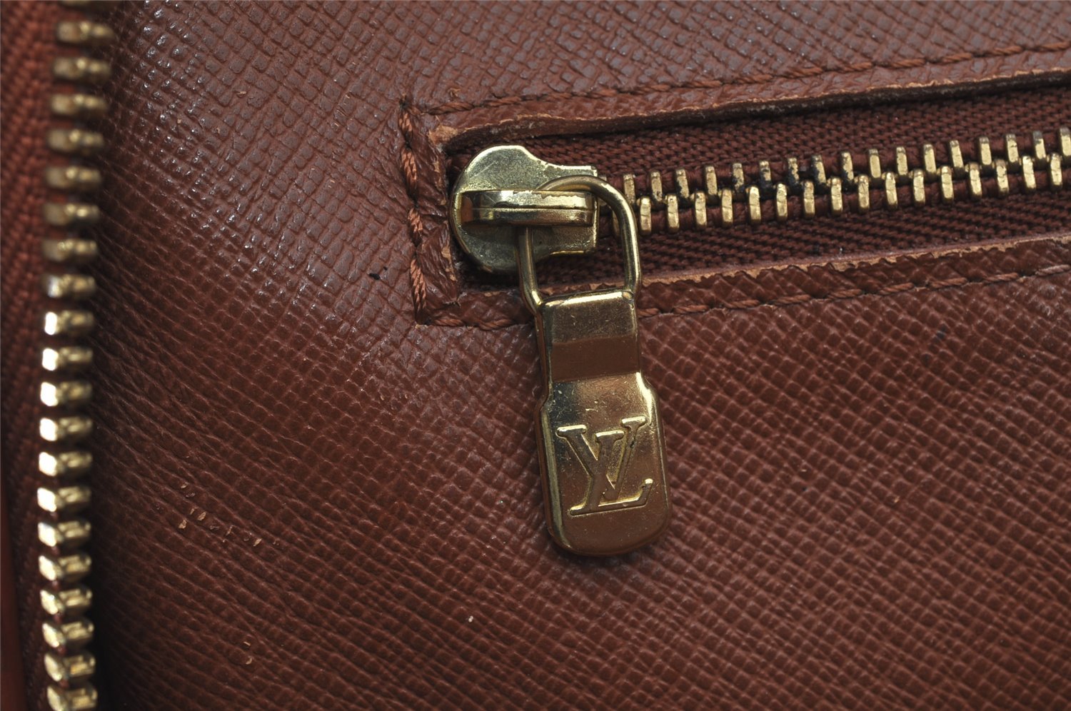 Authentic Louis Vuitton Epi Porte Documents Voyage Briefcase M54473 Brown 2046J