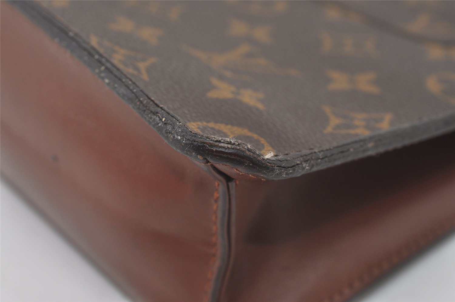 Authentic Louis Vuitton Monogram Pochette Homme Clutch Hand Bag M51795 LV 2049J