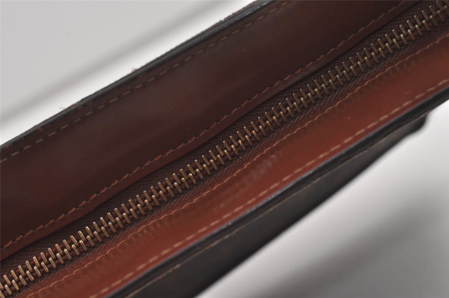 Authentic Louis Vuitton Monogram Pochette Homme Clutch Hand Bag M51795 LV 2049J