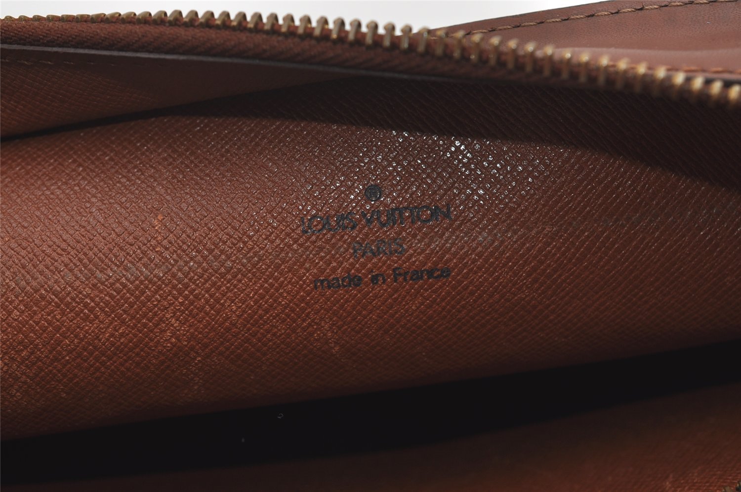 Authentic Louis Vuitton Monogram Pochette Homme Clutch Hand Bag M51795 LV 2049J