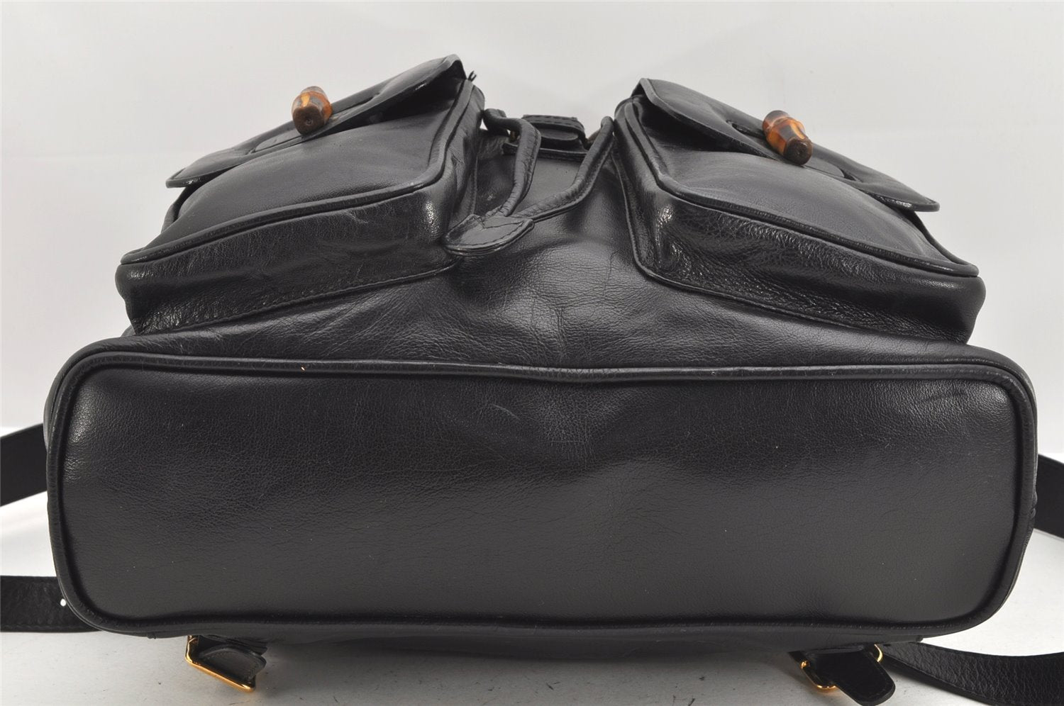 Authentic GUCCI Vintage Bamboo Drawstring Backpack Leather Black 2057K