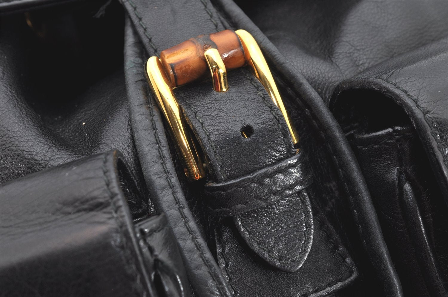 Authentic GUCCI Vintage Bamboo Drawstring Backpack Leather Black 2057K