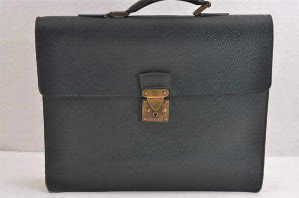 Authentic Louis Vuitton Taiga Serviette Moskova Briefcase Green M30034 LV 2058J