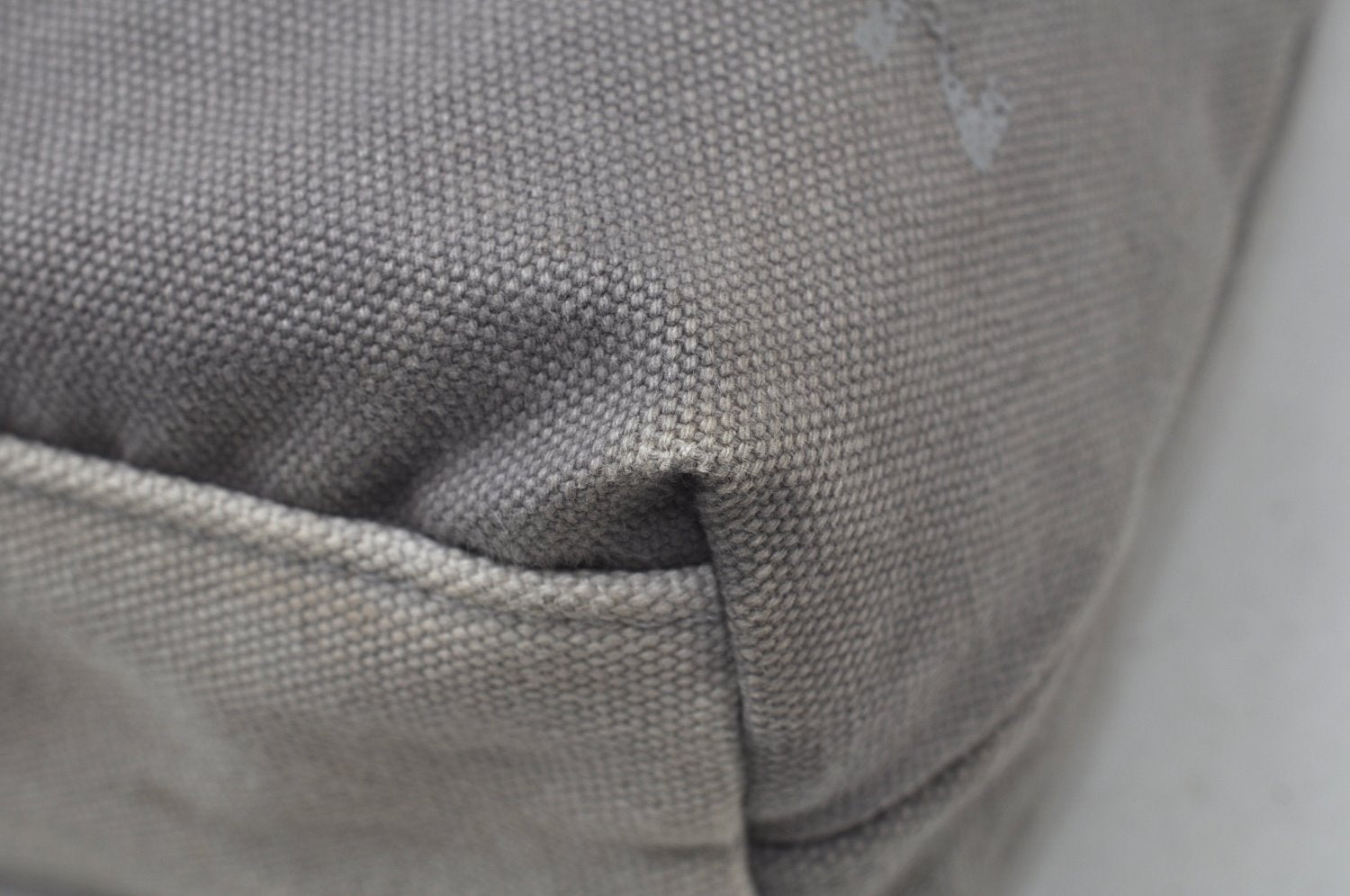 Authentic Louis Vuitton Fondation Exclusive Shoulder Tote Bag Canvas Gray 2059J