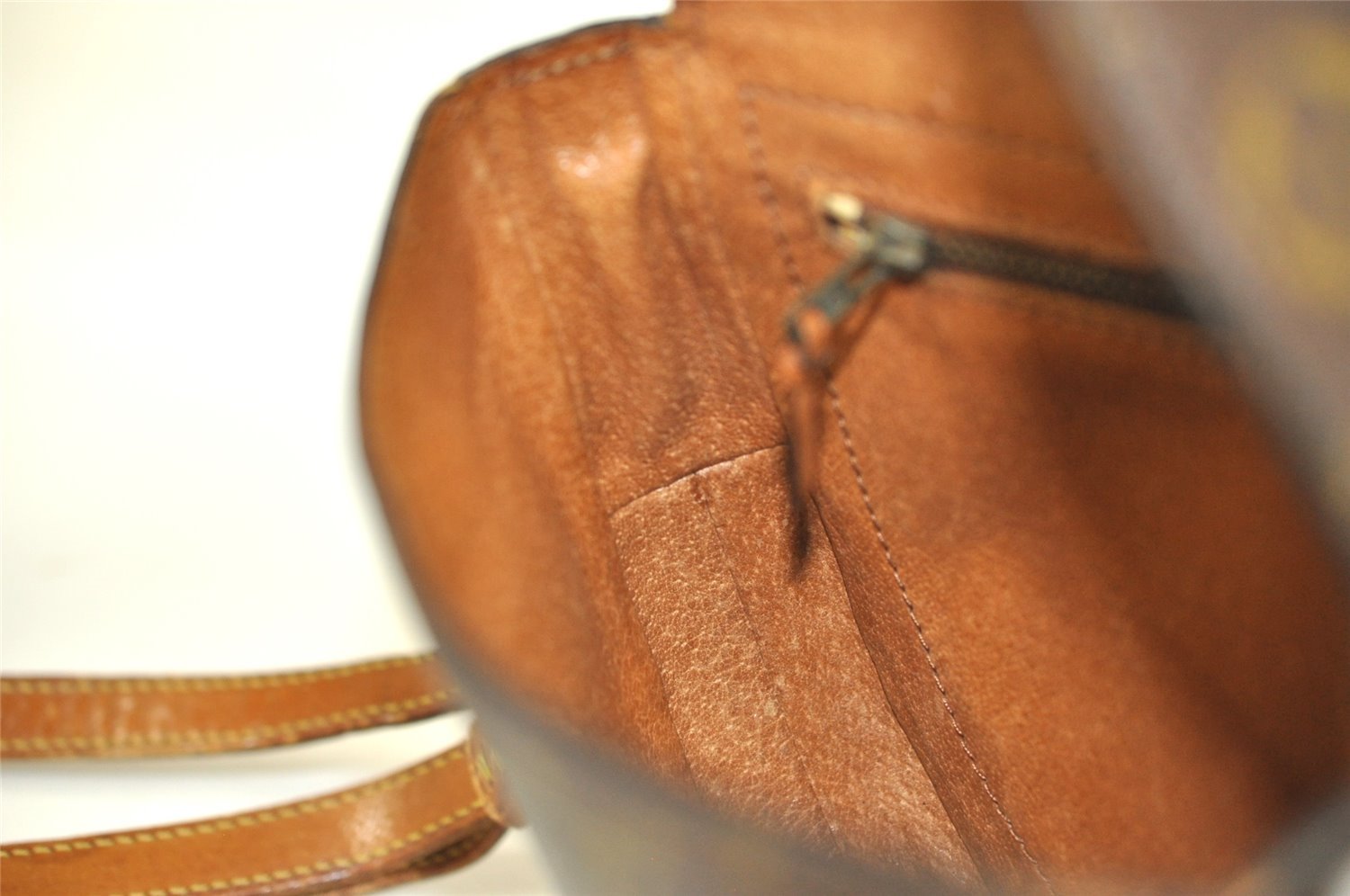 Authentic Louis Vuitton Monogram Chantilly PM Shoulder Cross Bag Old Model 2065I