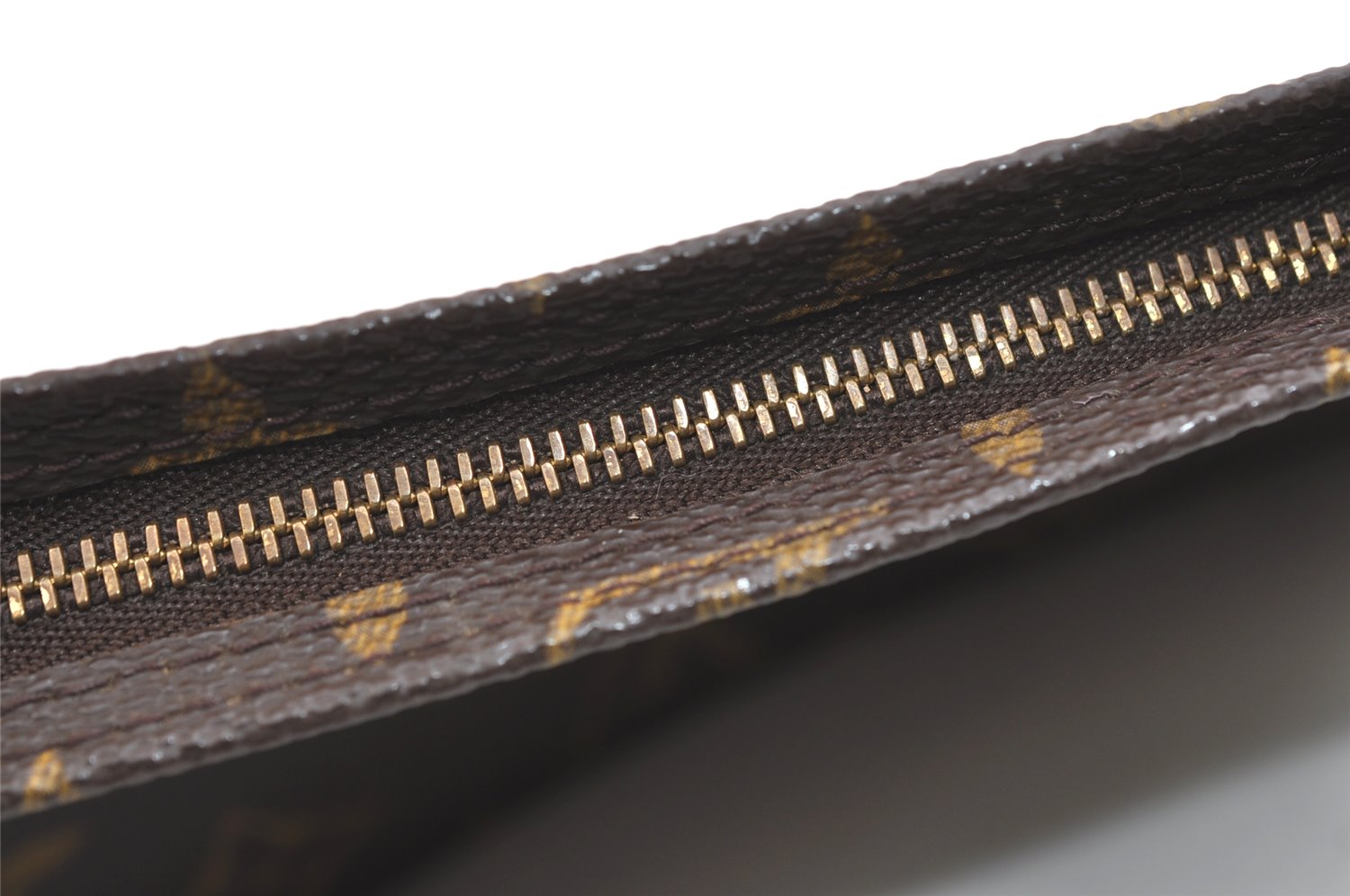 Authentic Louis Vuitton Monogram Pouch For Bucket GM LV Junk 2065K